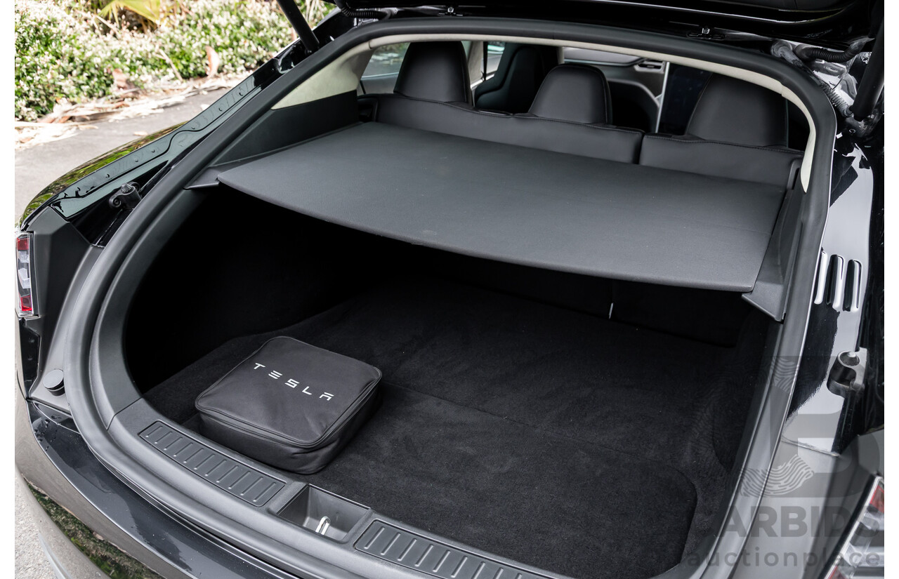 11/2014 Tesla Model S P85+ Performance Plus 4d Hatchback Black Dedicated Electric EV 310kw