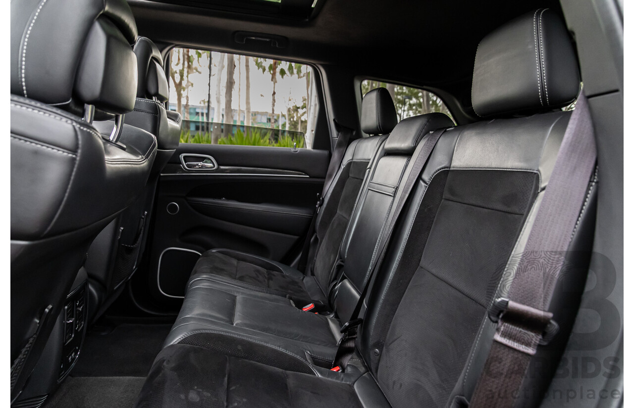 12/2015 Jeep Grand Cherokee SRT 8 (4x4) WK MY16 4d Wagon Deep Cherry Red Crystal Pearl V8 6.4L