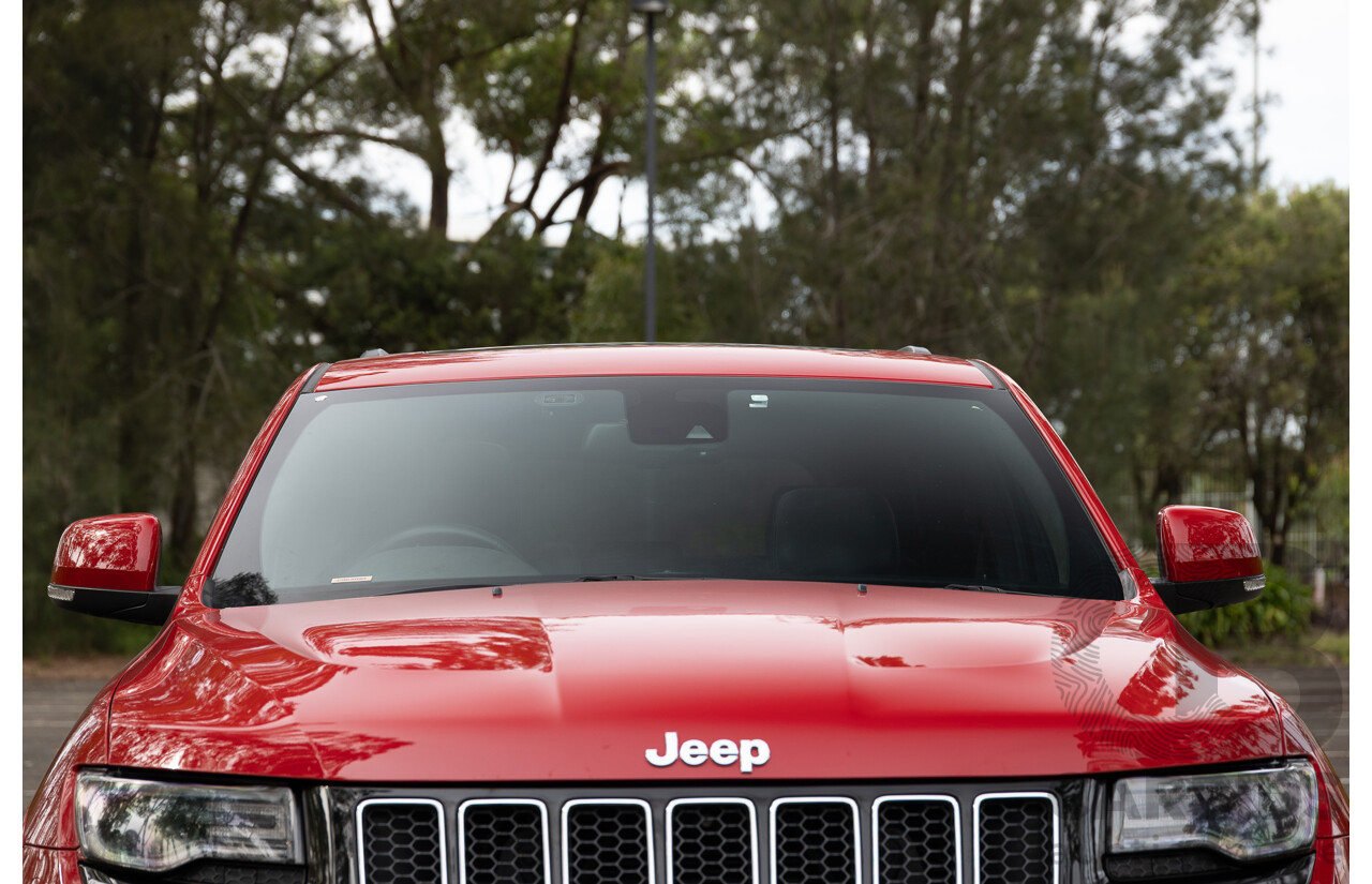 12/2015 Jeep Grand Cherokee SRT 8 (4x4) WK MY16 4d Wagon Deep Cherry Red Crystal Pearl V8 6.4L