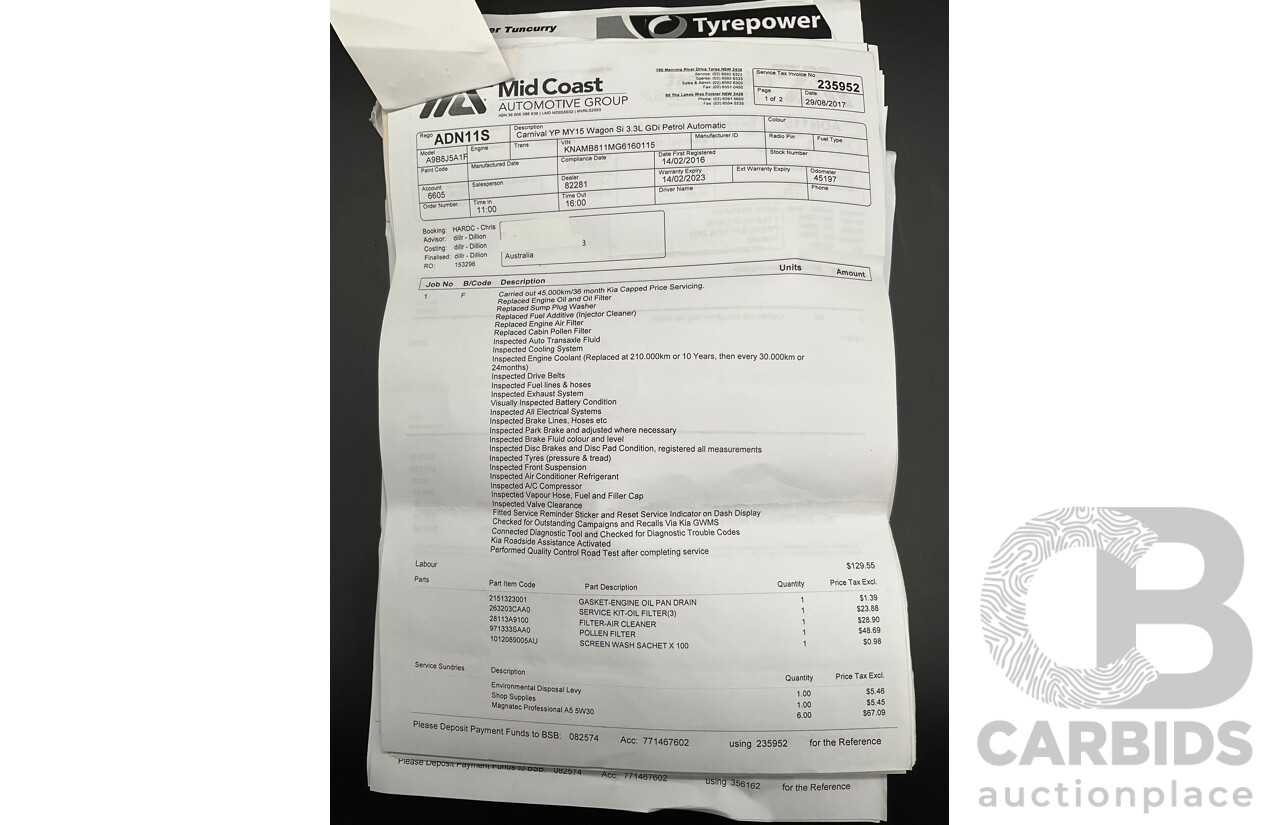 11/2015 Kia Carnival S YP MY16 4d Wagon Clear White V6 3.3L - 7 Seater