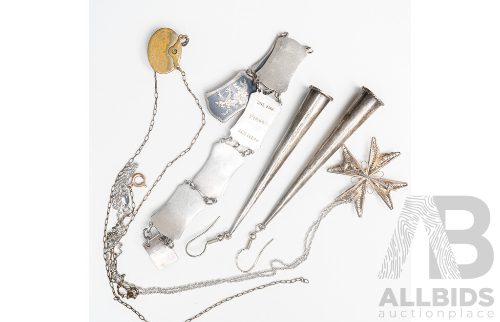 Collection of Vintage Sterling Silver Including Siam Sterling Enamel Bracelet, 29.36 Grams