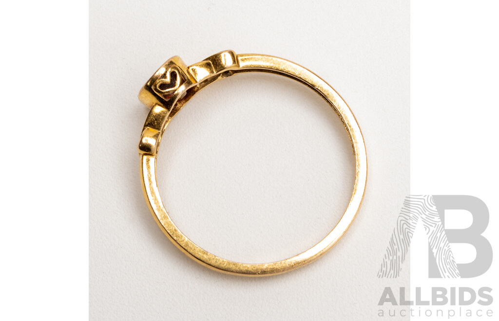 Angus & Coote 9ct Garnet Ring, Size O, 1.62 Grams