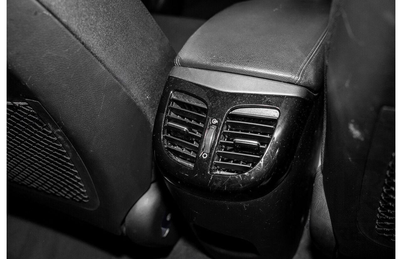 07/2017 Hyundai i40 Active Tourer (FWD) VF4 SERIES II MY17 4d Wagon Pure White Turbo Diesel 1.7L