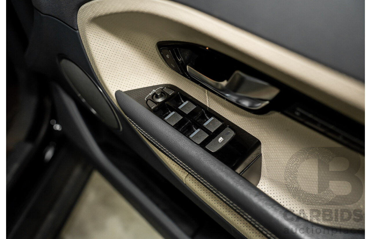 12/2011 Range Rover Evoque TD4 Dynamic LV 5d Wagon Sumatra Black Metallic/Fuji White Roof Turbo Diesel 2.2L