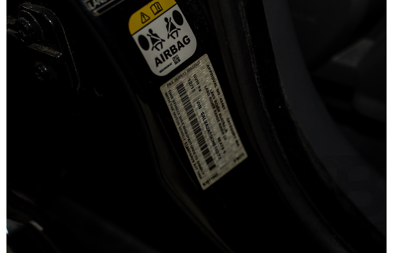 12/2011 Range Rover Evoque TD4 Dynamic LV 5d Wagon Sumatra Black Metallic/Fuji White Roof Turbo Diesel 2.2L