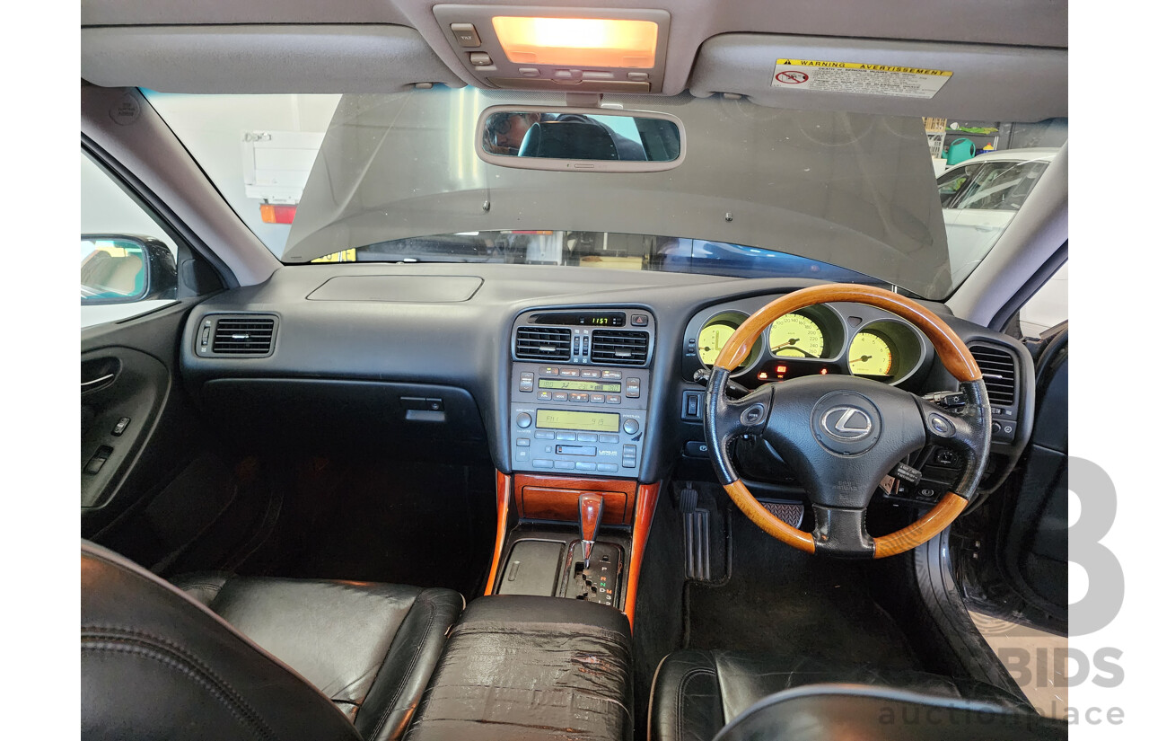 4/2001 Lexus Gs300  JZS160R 4d Saloon Black 3.0L