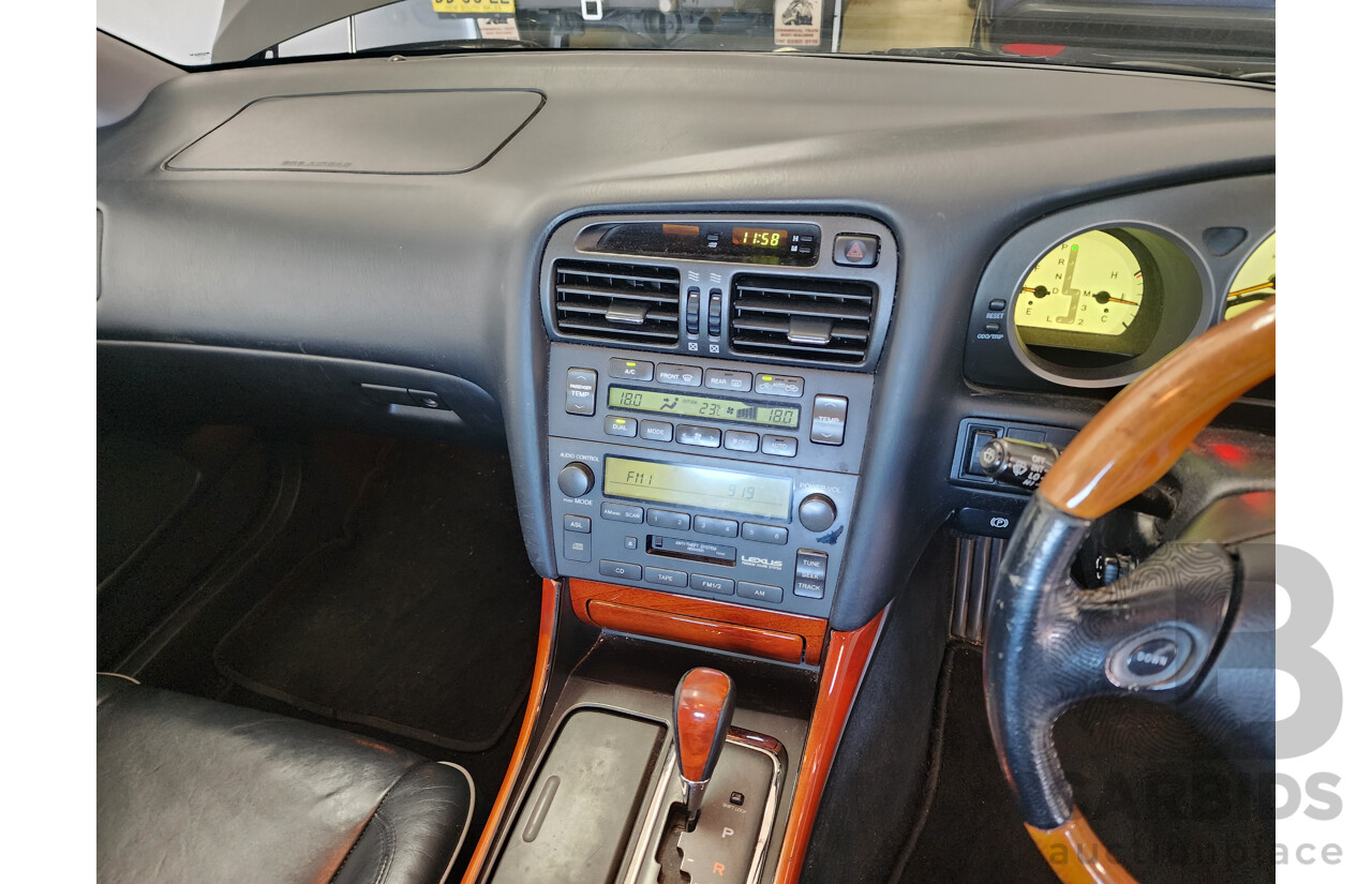 4/2001 Lexus Gs300  JZS160R 4d Saloon Black 3.0L