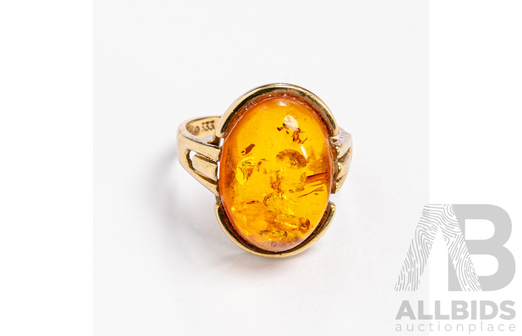 8ct Vintage Baltic Amber Cabochon Ring, Size O, 4.40 Grams, German Hallmarks