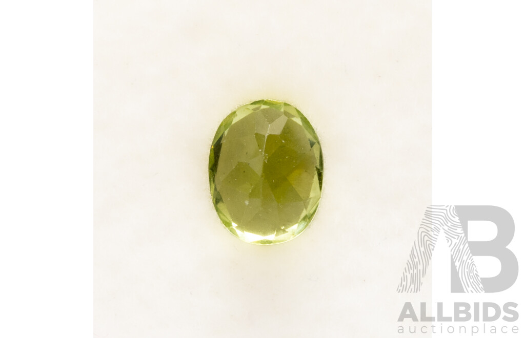 Peridot, Oval Cut Gemstone, 5mm X 4mm, 0.40ct