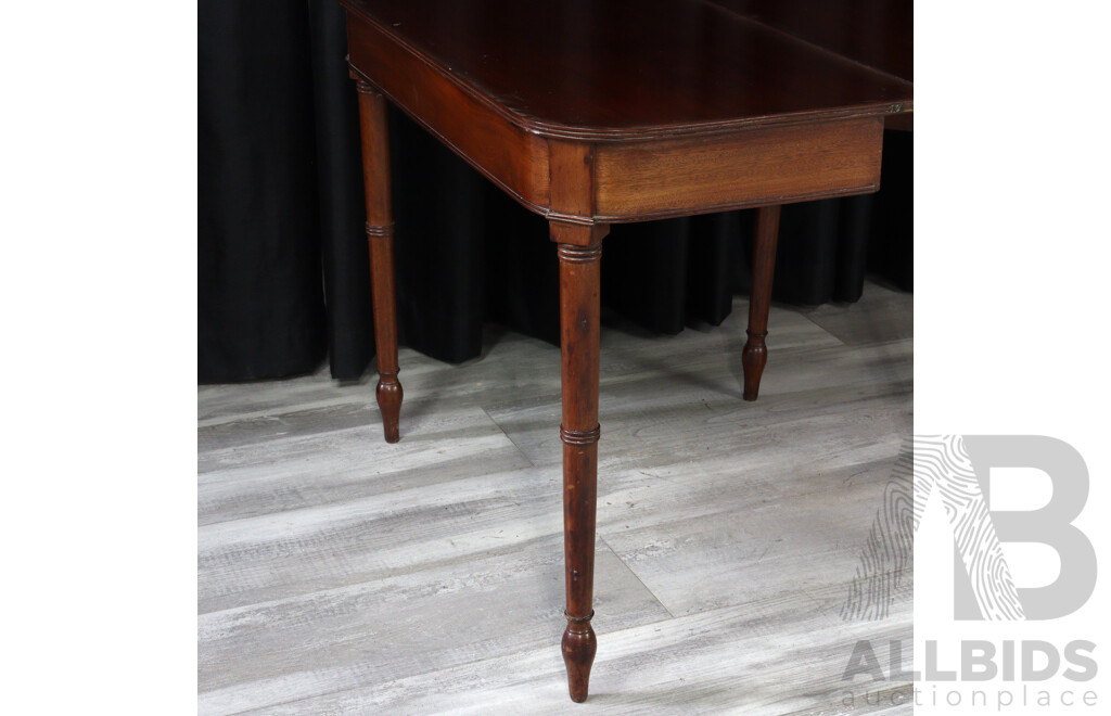 Victorian Mahogany Foldover Pembroke Table