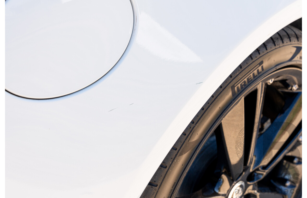 6/2012 Jaguar XF 5.0 V8 Luxury MY12 4d Sedan Polaris White V8 5.0L