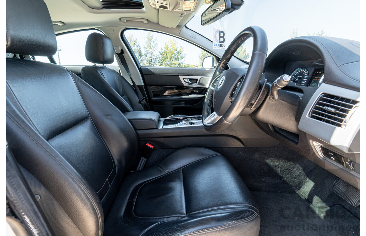 6/2012 Jaguar XF 5.0 V8 Luxury MY12 4d Sedan Polaris White V8 5.0L