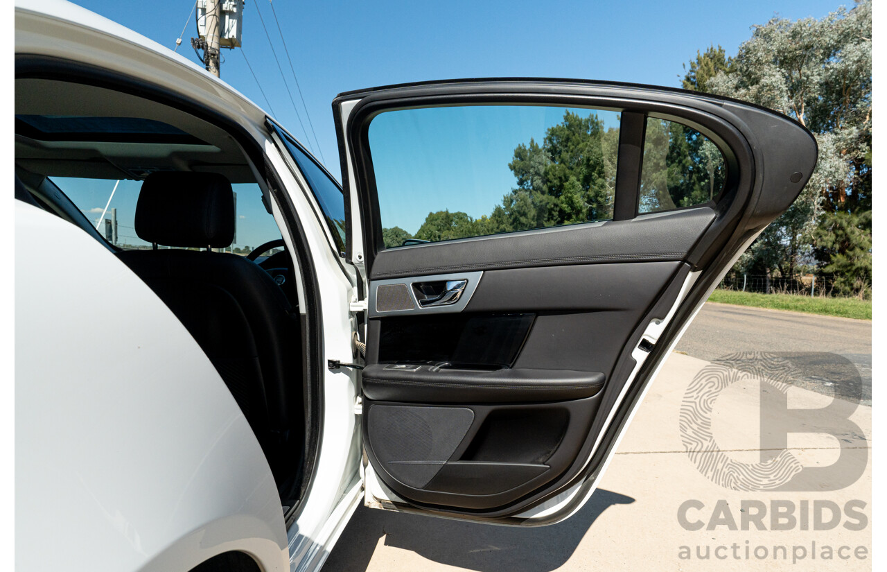 6/2012 Jaguar XF 5.0 V8 Luxury MY12 4d Sedan Polaris White V8 5.0L