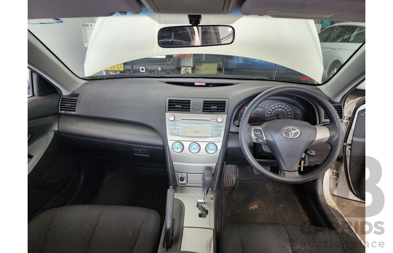 10/2008 Toyota Camry Altise ACV40R 07 UPGRADE 4d Sedan White 2.4L