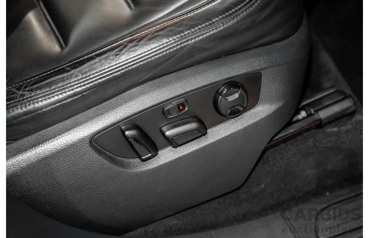 8/2012 Volkswagen Touareg V6 TDI 4xmotion 7P MY12 4d Wagon Deep Black Pearl Turbo Diesel V6 3.0L