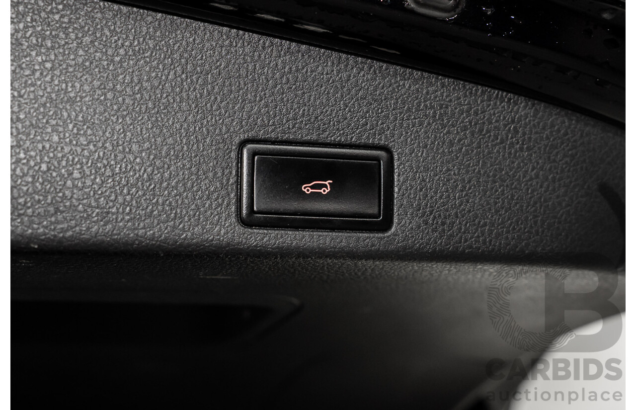 8/2012 Volkswagen Touareg V6 TDI 4xmotion 7P MY12 4d Wagon Deep Black Pearl Turbo Diesel V6 3.0L