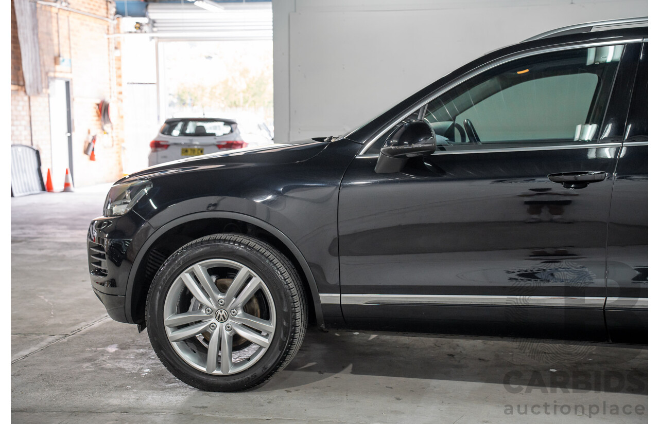 8/2012 Volkswagen Touareg V6 TDI 4Motion (AWD) 7P MY12 4d Wagon Deep Black Pearl Turbo Diesel V6 3.0L