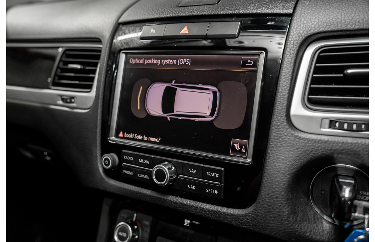 8/2012 Volkswagen Touareg V6 TDI 4Motion (AWD) 7P MY12 4d Wagon Deep Black Pearl Turbo Diesel V6 3.0L