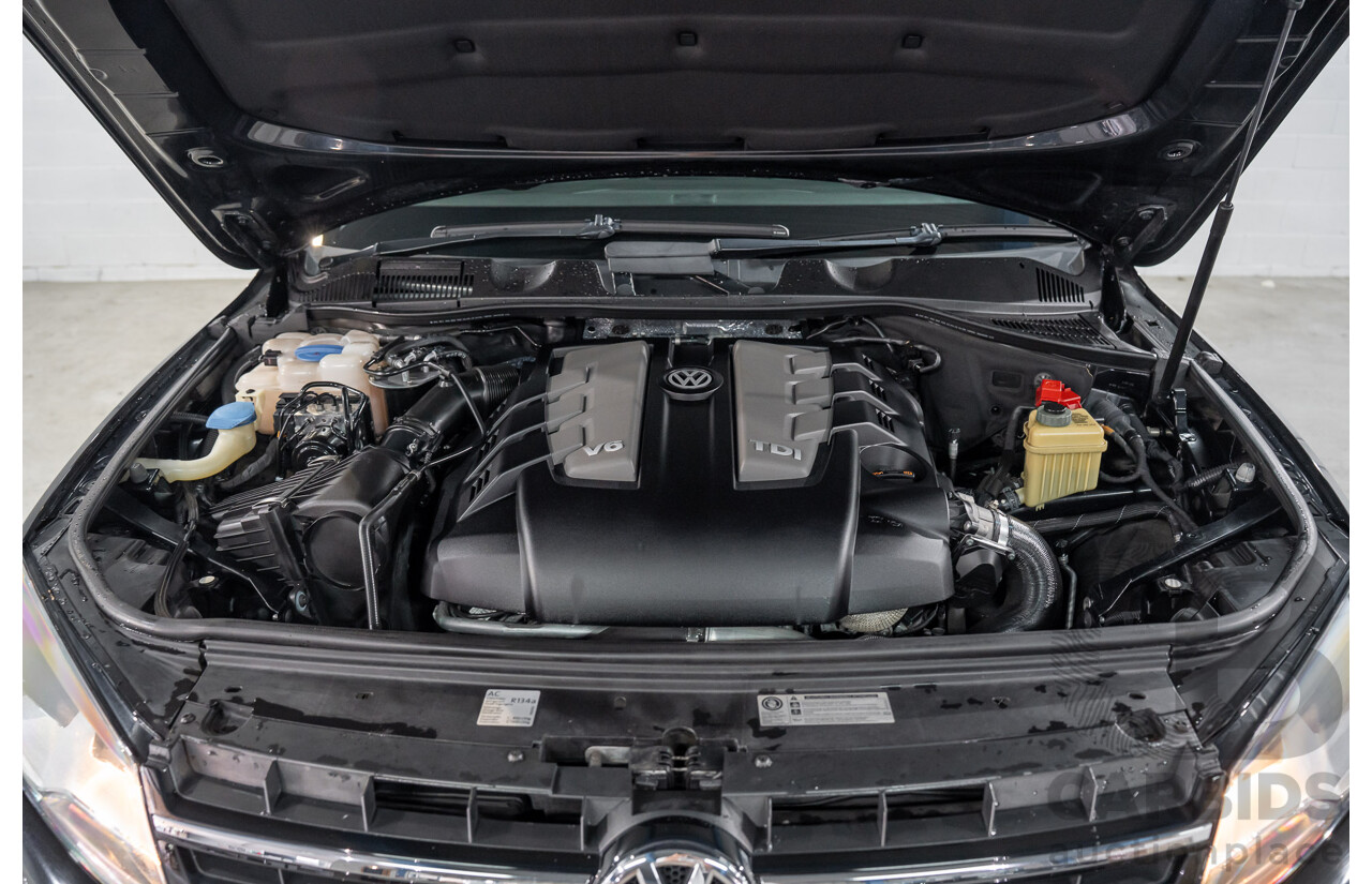 8/2012 Volkswagen Touareg V6 TDI 4Motion (AWD) 7P MY12 4d Wagon Deep Black Pearl Turbo Diesel V6 3.0L