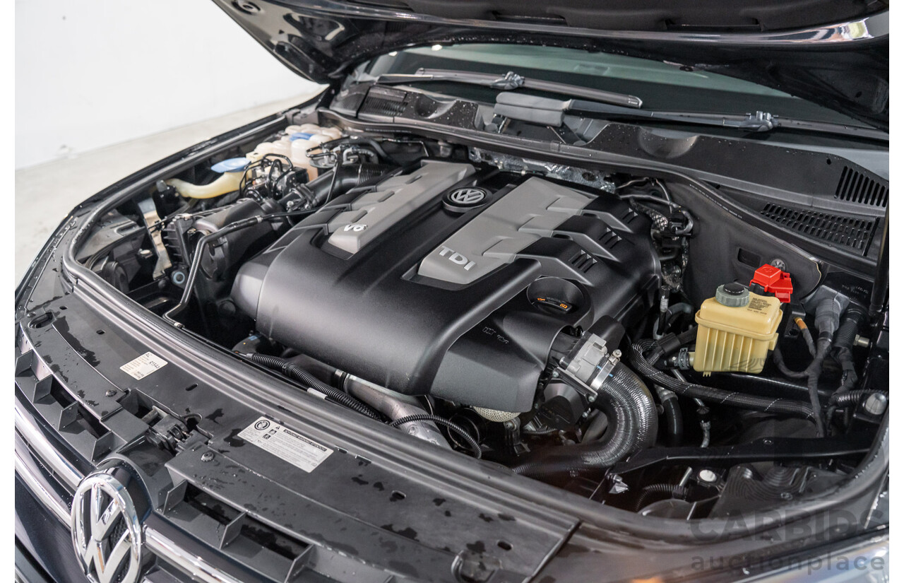 8/2012 Volkswagen Touareg V6 TDI 4Motion (AWD) 7P MY12 4d Wagon Deep Black Pearl Turbo Diesel V6 3.0L