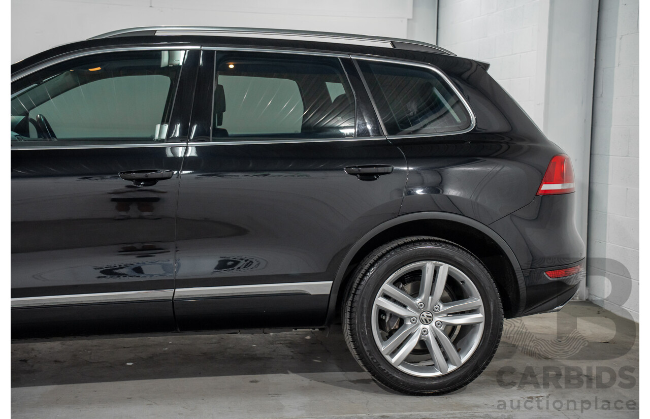 8/2012 Volkswagen Touareg V6 TDI 4xmotion 7P MY12 4d Wagon Deep Black Pearl Turbo Diesel V6 3.0L