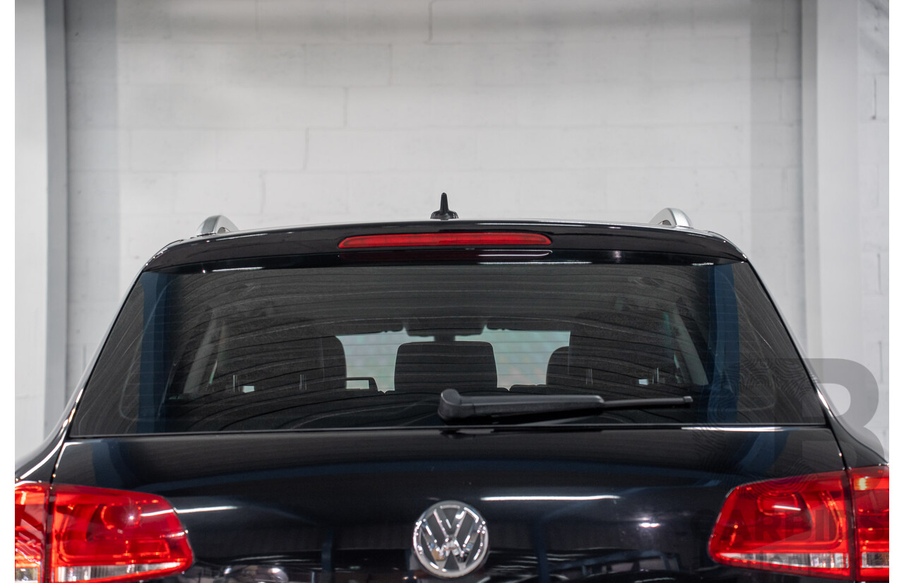 8/2012 Volkswagen Touareg V6 TDI 4xmotion 7P MY12 4d Wagon Deep Black Pearl Turbo Diesel V6 3.0L