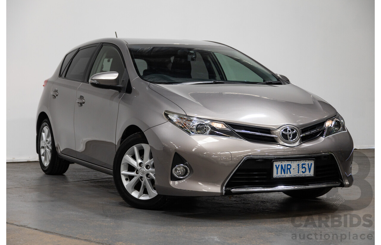 8/2014 Toyota Corolla Ascent Sport ZRE182R 5d Hatchback Advant Garde Bronze Metallic 1.8L