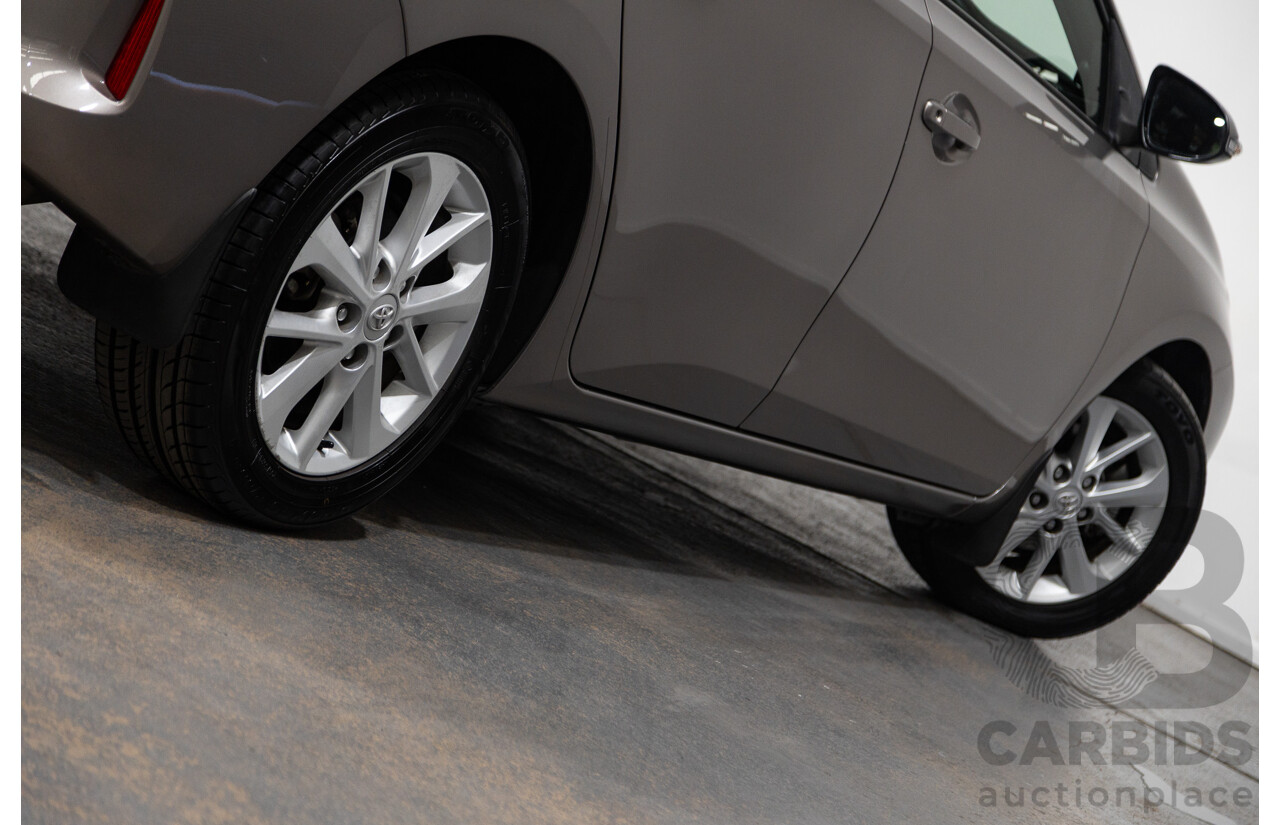 8/2014 Toyota Corolla Ascent Sport ZRE182R 5d Hatchback Advant Garde Bronze Metallic 1.8L