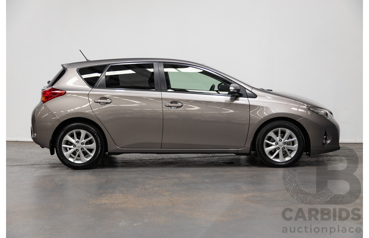 8/2014 Toyota Corolla Ascent Sport ZRE182R 5d Hatchback Advant Garde Bronze Metallic 1.8L