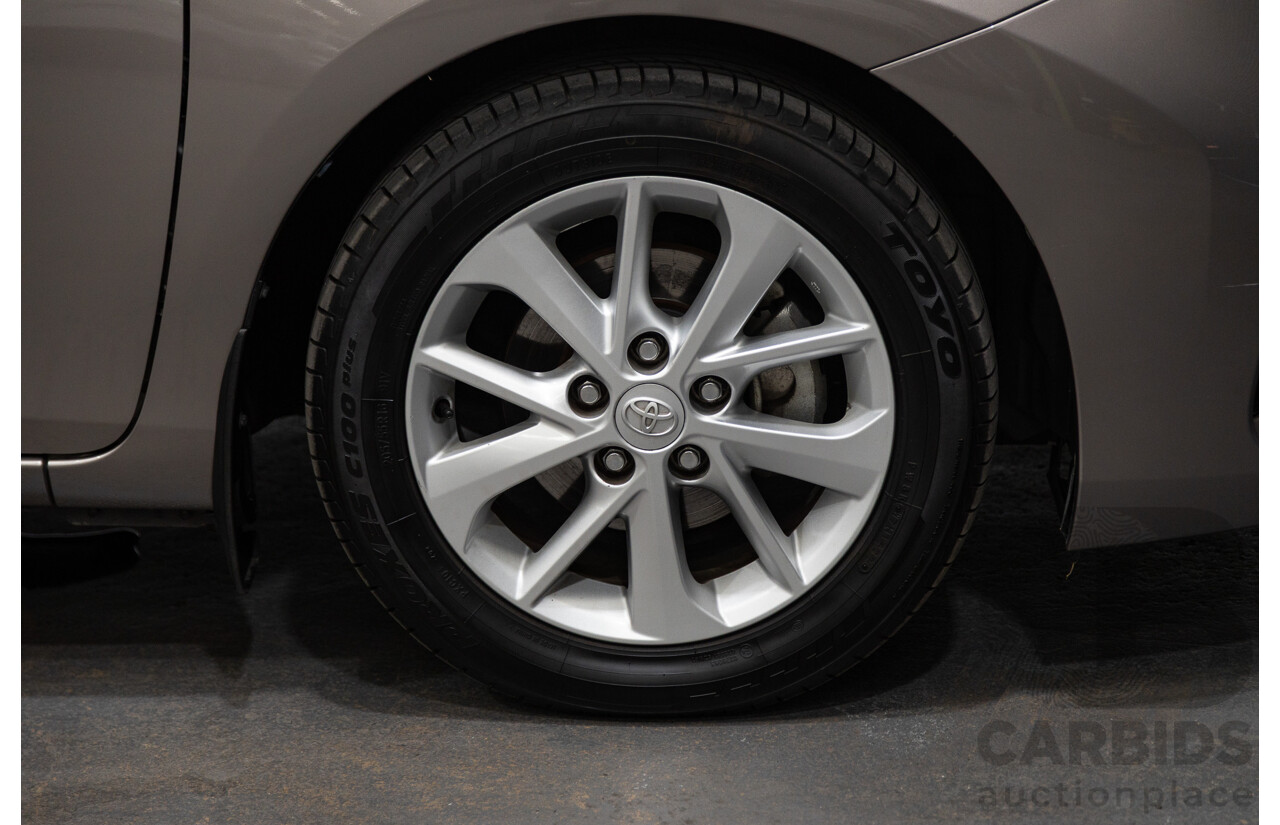 8/2014 Toyota Corolla Ascent Sport ZRE182R 5d Hatchback Advant Garde Bronze Metallic 1.8L