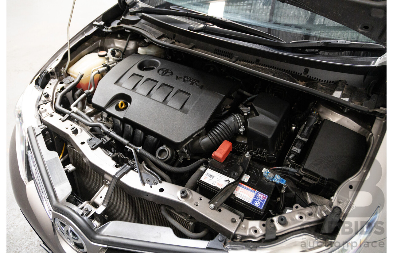 8/2014 Toyota Corolla Ascent Sport ZRE182R 5d Hatchback Advant Garde Bronze Metallic 1.8L