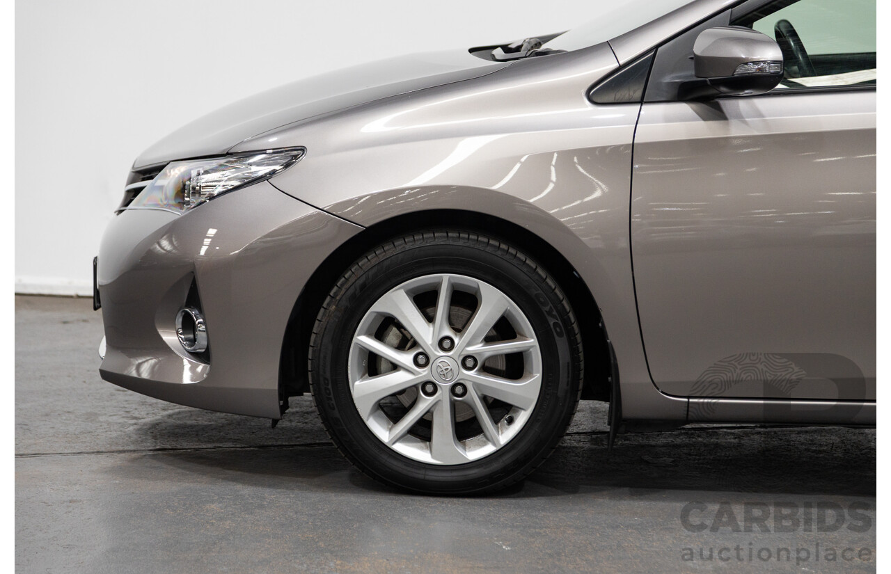 8/2014 Toyota Corolla Ascent Sport ZRE182R 5d Hatchback Advant Garde Bronze Metallic 1.8L