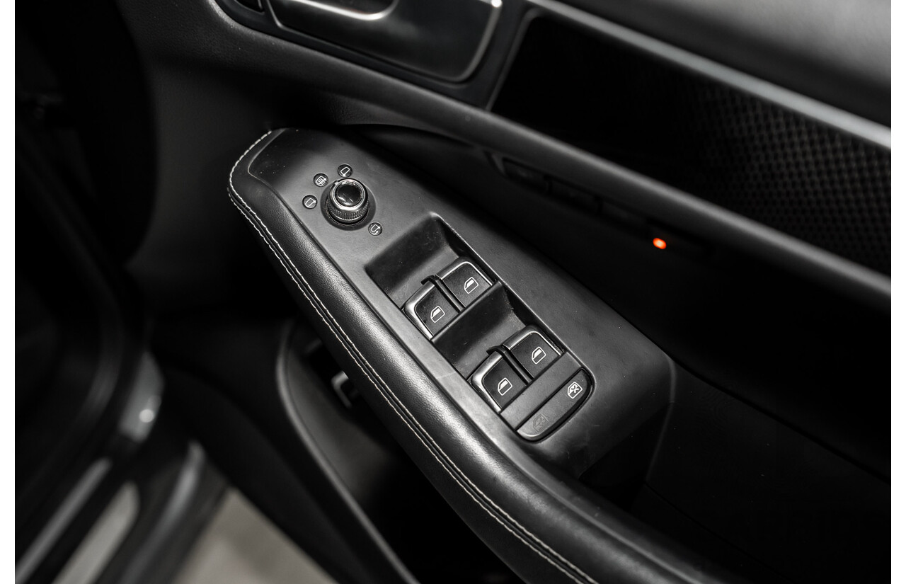 1/2015 Audi SQ5 3.0 TDI Quattro 8R MY15 5d Wagon Monsoon Grey Metallic Twin Turbo Diesel V6 3.0L