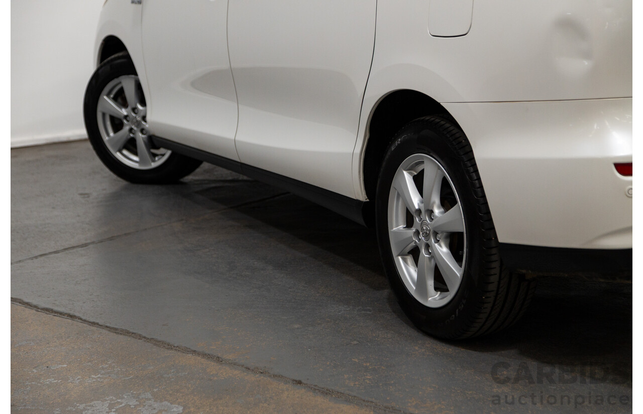 11/2007 Toyota Estima Hybrid (AWD) AHR20W 4d Wagon White 2.4L - 8 Seats