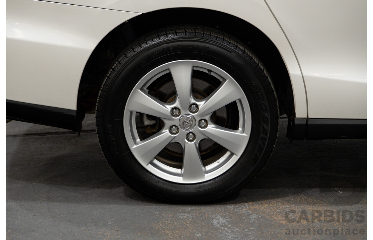 11/2007 Toyota Estima Hybrid (AWD) AHR20W 4d Wagon White 2.4L - 8 Seats