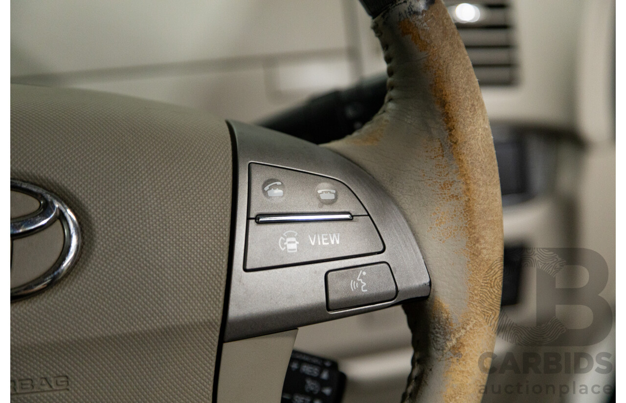 11/2007 Toyota Estima Hybrid (AWD) AHR20W 4d Wagon White 2.4L - 8 Seats