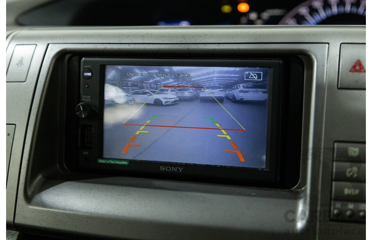 11/2007 Toyota Estima Hybrid (AWD) AHR20W 4d Wagon White 2.4L - 8 Seats