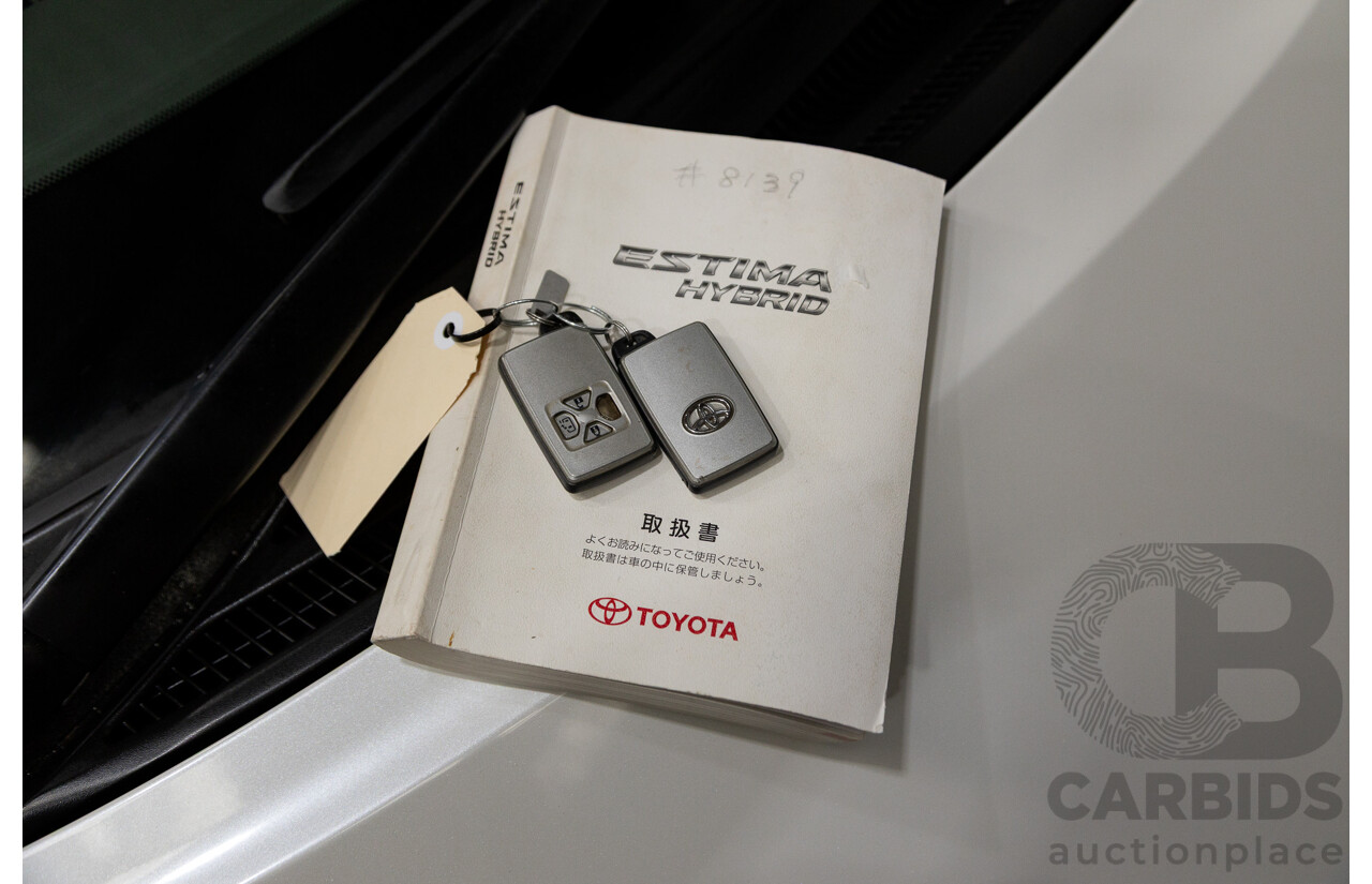 11/2007 Toyota Estima Hybrid (AWD) AHR20W 4d Wagon White 2.4L - 8 Seats
