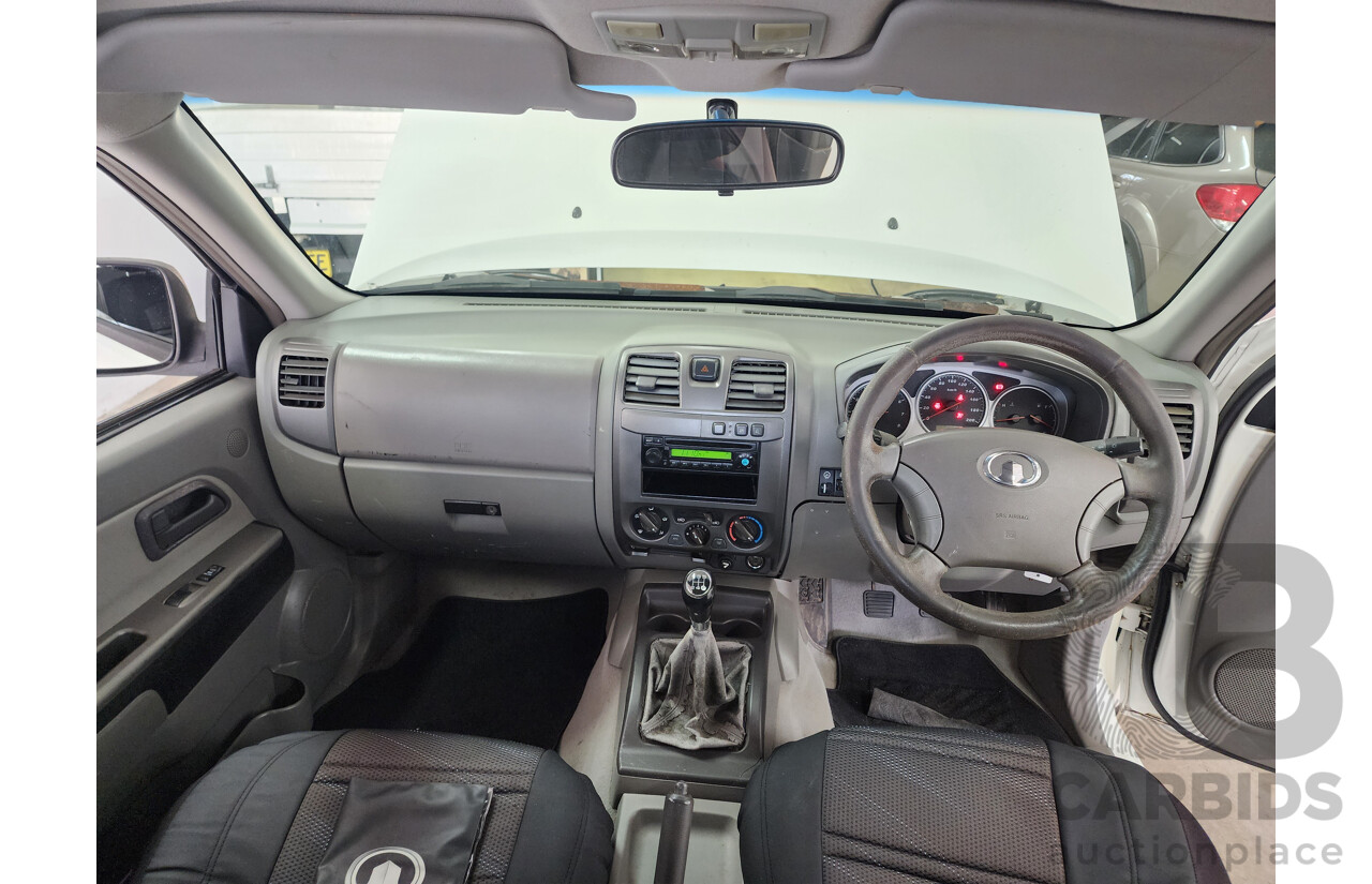6/2009 Great Wall V240 (4x4) K2 Dual Cab Utility White 2.4L