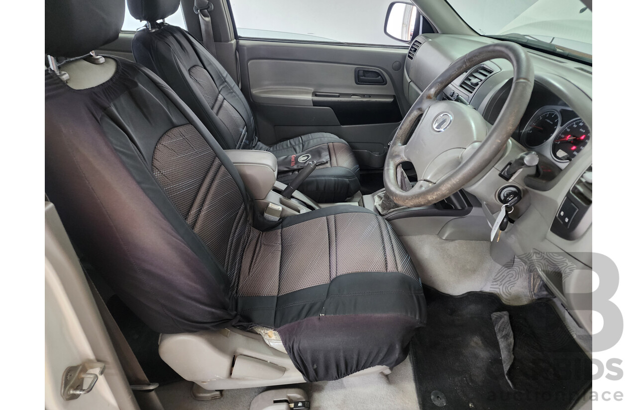 6/2009 Great Wall V240 (4x4) K2 Dual Cab Utility White 2.4L