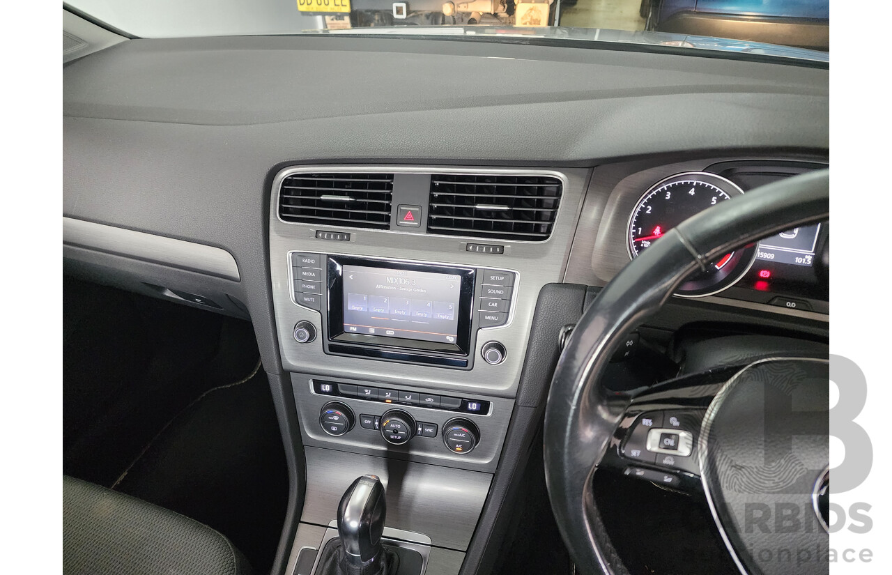 11/2013 Volkswagen Golf 90 TSI Comfortline AU 5d Hatchback Silver 1.4L