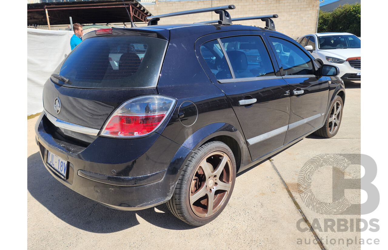 1/2008 Holden Astra CD AH MY08 5d Hatchback Black 1.8L