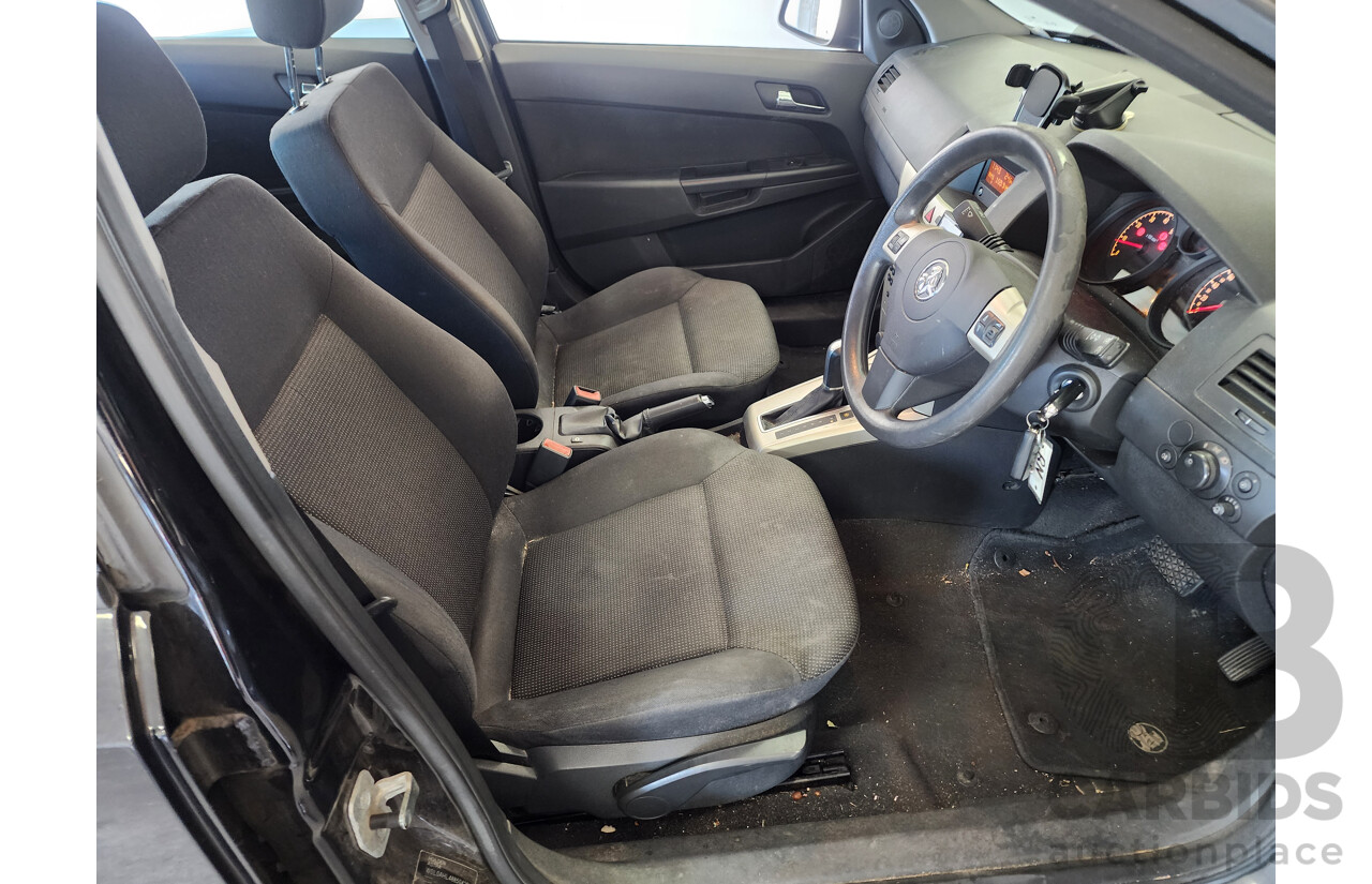 1/2008 Holden Astra CD AH MY08 5d Hatchback Black 1.8L