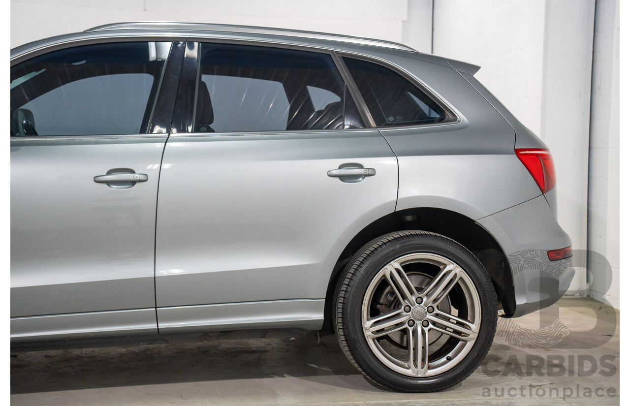 4/2011 Audi Q5 3.2 FSI Quattro 8R MY11 4d Wagon Quartz Grey Metallic V6 3.2L