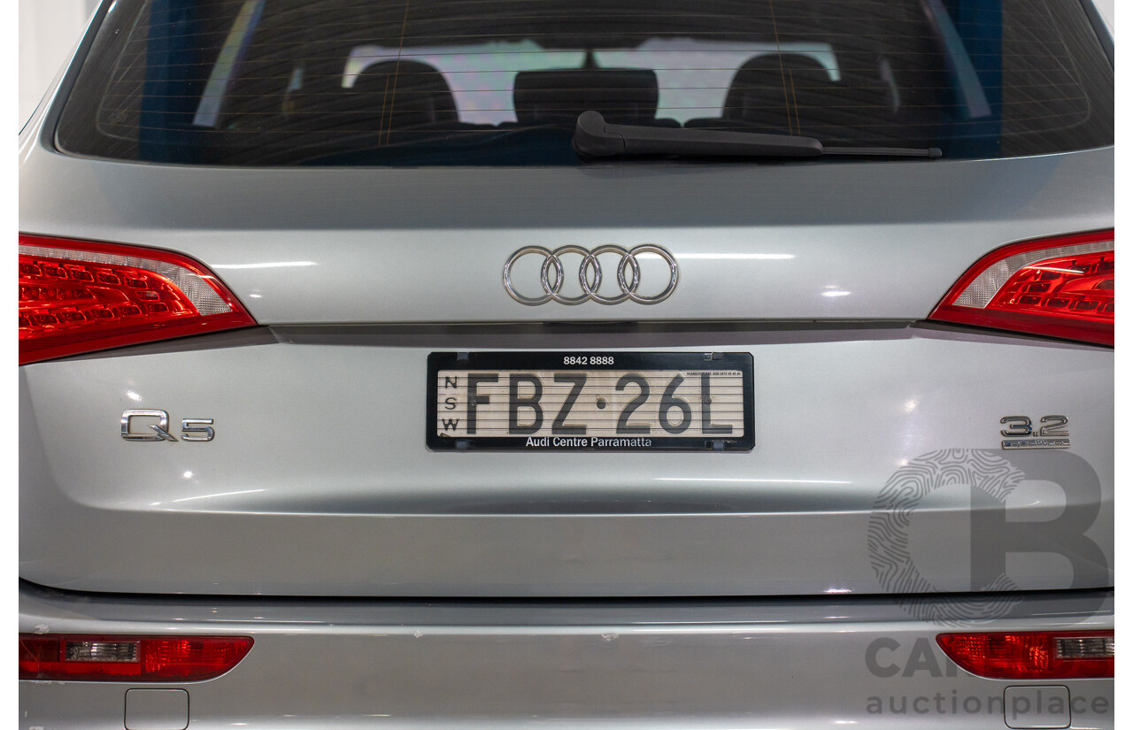 4/2011 Audi Q5 3.2 FSI Quattro 8R MY11 4d Wagon Quartz Grey Metallic V6 3.2L