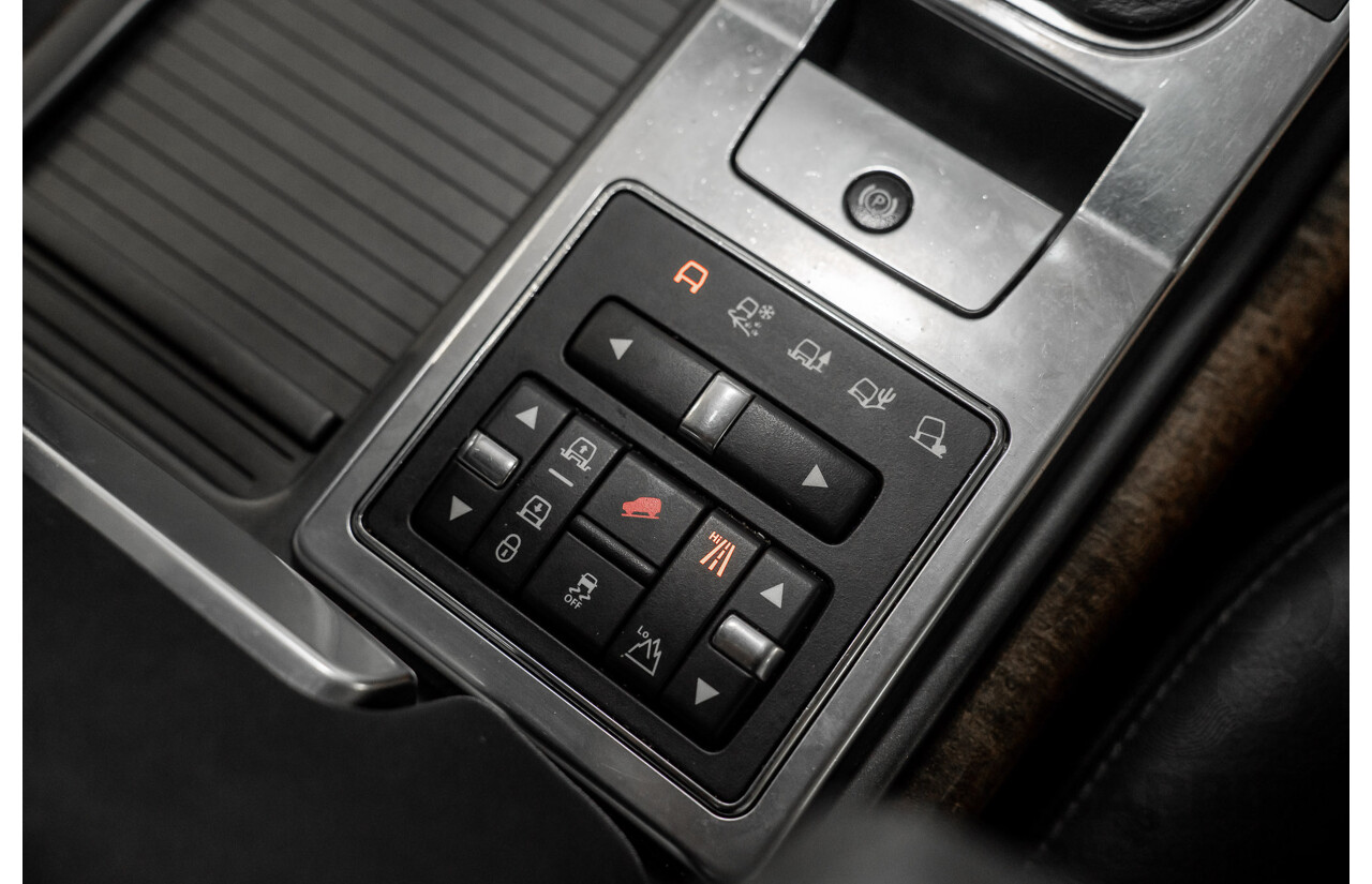 8/2012 Range Rover Range Rover Sport 3.0 SDV6 MY12 4d Wagon Santorini Black Metallic Turbo Diesel V6 3.0L