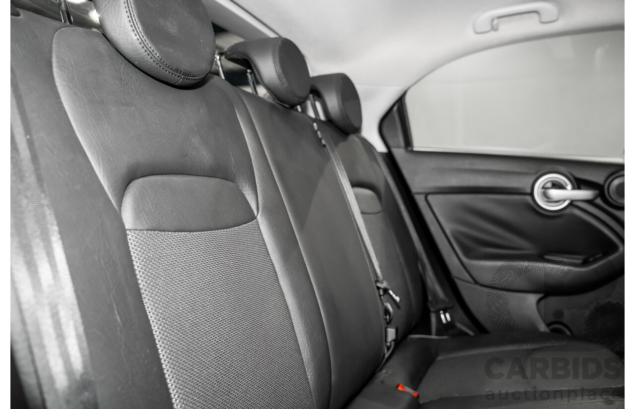 11/2017 Fiat 500X Cross Plus (AWD) 4d Wagon Solid Black Turbo 1.4L