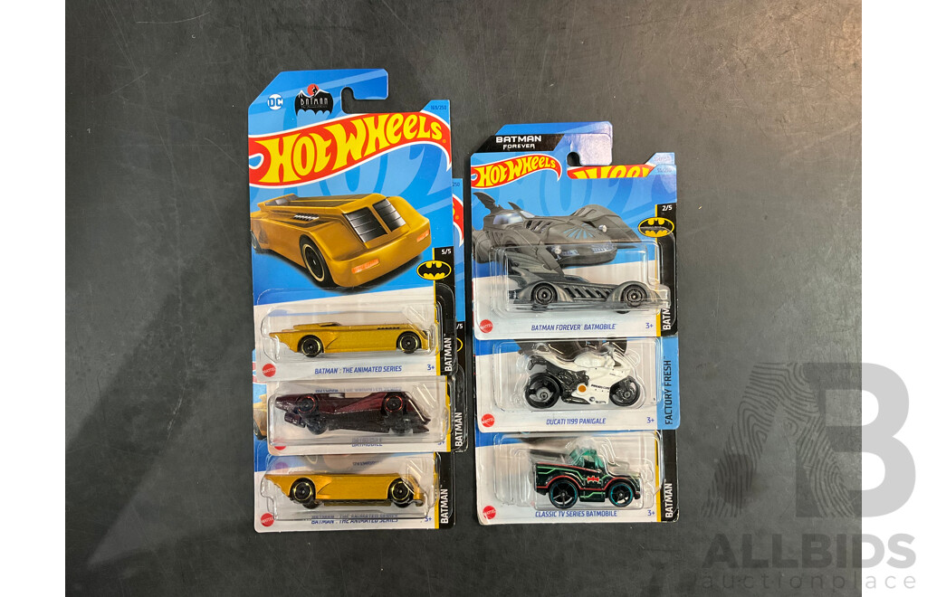 Collection of Boxed Hot Wheels - Lot of 19