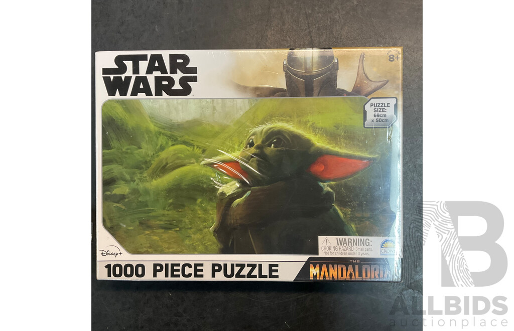 Assorted STAR WARS Collectible Cards & Books & Puzzle & More