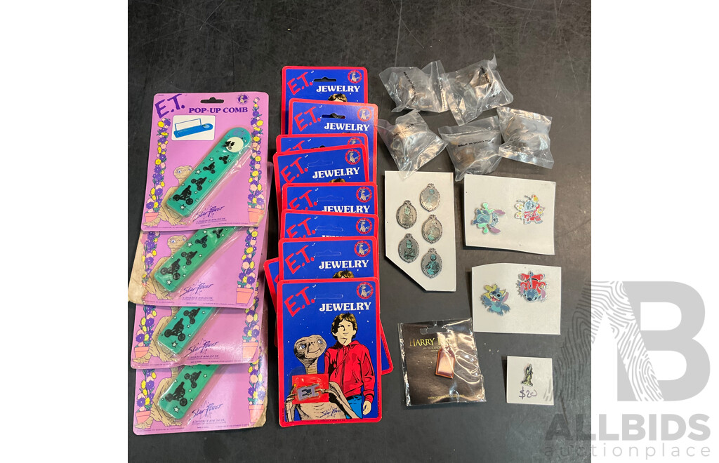 Star Wars Jabba the Hutt's Hookah Pipe 1983 Authentic Kenner Accessory Pack & ET, Sitich, Disney Haunted Mansion Pins & More